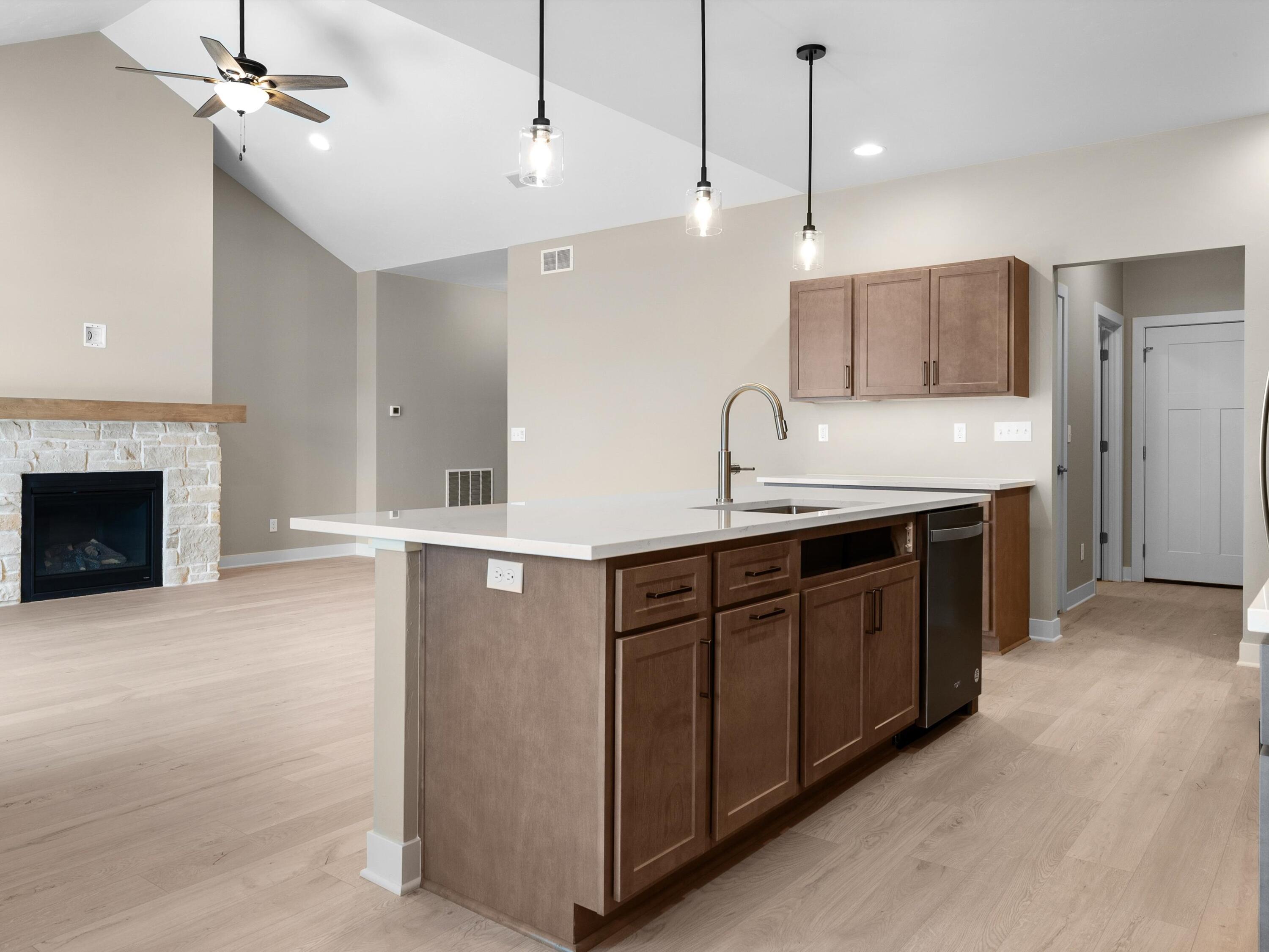 Manitowoc, Wisconsin 54220, United States, 3 Bedrooms Bedrooms, ,2 BathroomsBathrooms,Residential,Active,81958