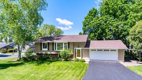 Photo of 3736 Cliffside Dr, Shelby, WI 54601 (MLS # 1962622)