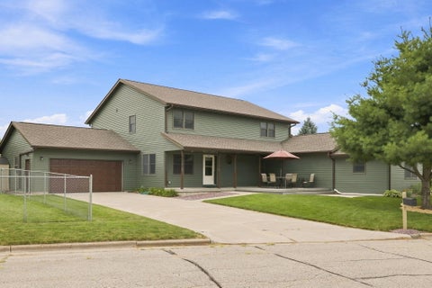 Photo of 349 Clark St N, West Salem, WI 54669 (MLS # 1980031)