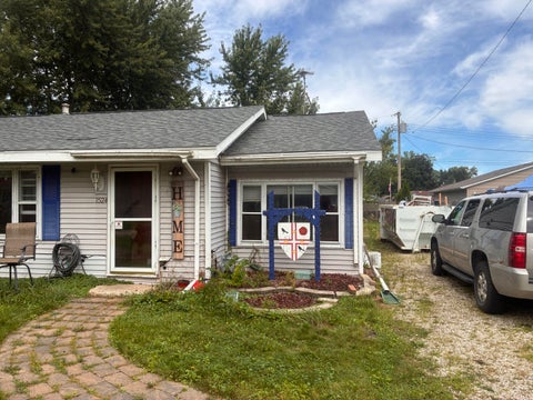 Photo of 1524 Sunset Dr, Twin Lakes, WI 53181 (MLS # 1983455)