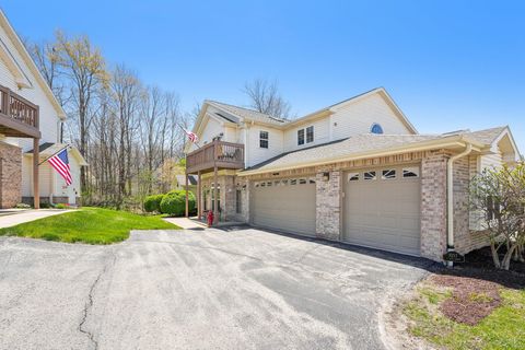Photo of 9235 S 54th St, Franklin, WI 53132 (MLS # 1917849)
