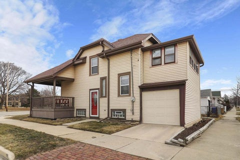 Photo of 3329 Roosevelt Rd, Kenosha, WI 53142 (MLS # 1985089)