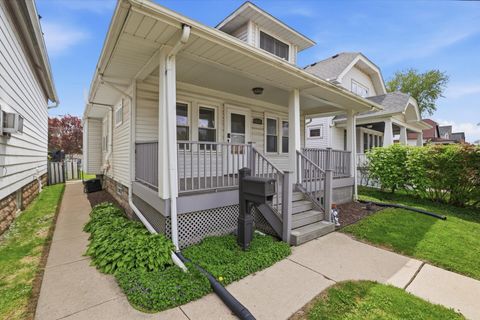 Photo of 5827 W Rogers St, West Allis, WI 53219 (MLS # 1961514)