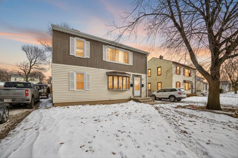 Photo of 3622 S 23rd St, Milwaukee, WI 53221 (MLS # 1951050)