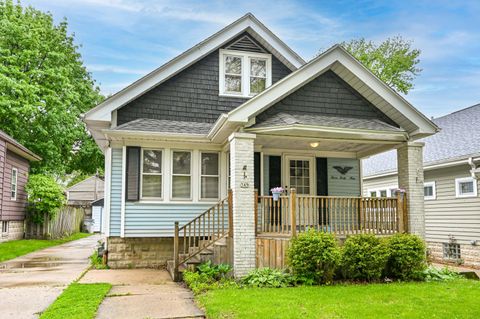 Photo of 349 N 63rd St, Milwaukee, WI 53213 (MLS # 1922815)