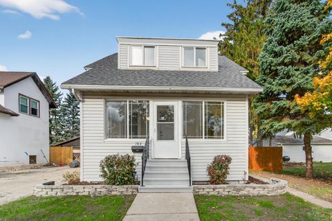 Photo of 183 E Mcwilliams St, Fond Du Lac, WI 54935 (MLS # 1941483)