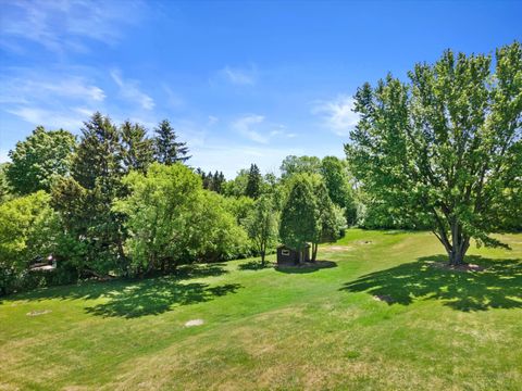 Photo of Lot 6 Timbercrest Dr, Cedarburg, WI 53012 (MLS # 1964858)