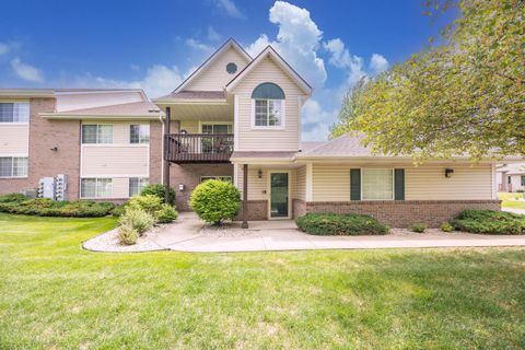 Photo of 6906 Dale Dr, Caledonia, WI 53402 (MLS # 1963521)