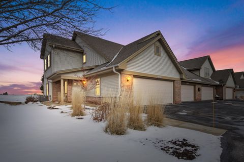 Photo of W170N5574 Ridgewood Dr, Menomonee Falls, WI 53051 (MLS # 1946620)