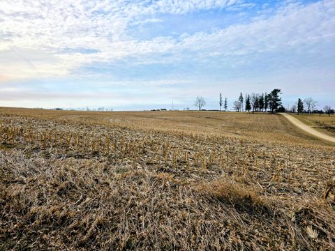 Photo of 0 Stump Ridge Rd, Franklin, WI 54665 (MLS # 1959626)