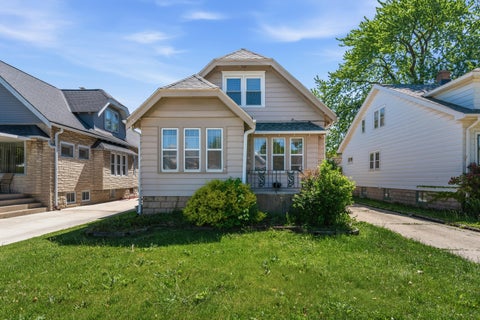 Photo of 1312 S 53rd St, West Milwaukee, WI 53214 (MLS # 1967918)