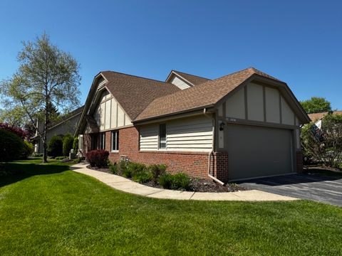 Photo of N34W23871 Grace Ave, Pewaukee, WI 53072 (MLS # 1962586)