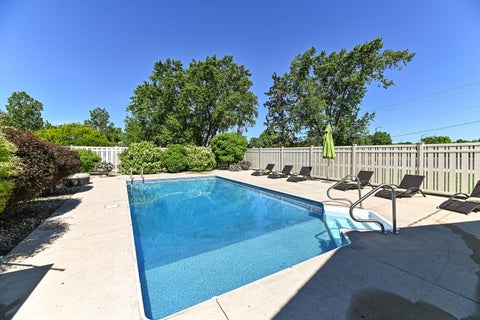 Photo of 6652 Big Bend Rd, Waterford, WI 53185 (MLS # 1969006)