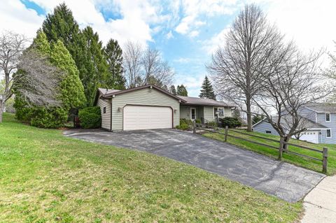 Photo of 917 Howard St, Waukesha, WI 53188 (MLS # 1958340)