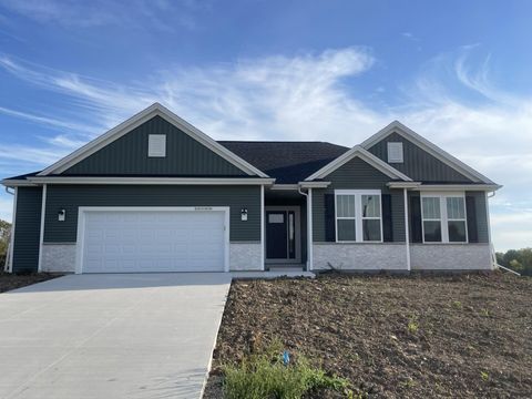 N101W16795 Gunflint Trl, Germantown, WI 53022 - #: 1923188