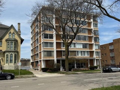 Photo of 1409 N Prospect Ave, Milwaukee, WI 53202 (MLS # 1917253) Photo of 1409 N Prospect Ave, Milwaukee, WI 53202 (MLS # 1917253)