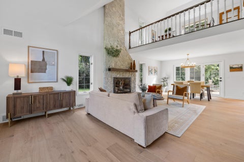 Photo of 11528 N Settlement Dr, Mequon, WI 53092 (MLS # 1983132)