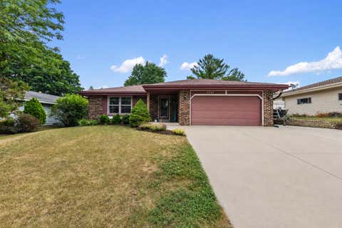 Photo of 1247 River Park Cir W, Mukwonago, WI 53149 (MLS # 1973046)
