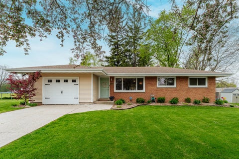 Photo of 16401 W Addison Ave, New Berlin, WI 53151 (MLS # 1983508)
