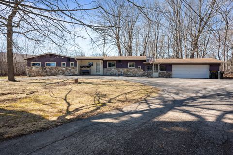 Photo of 8427 N 64th St, Brown Deer, WI 53223 (MLS # 1955439)
