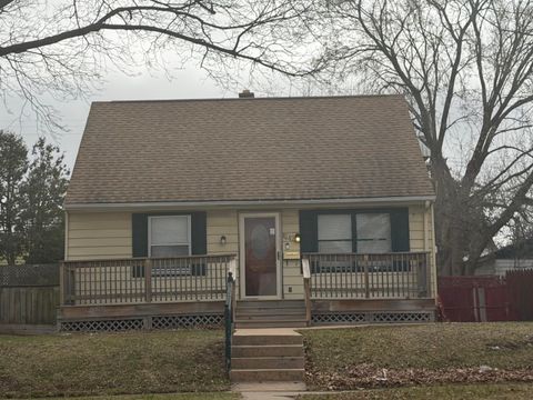 Photo of 4142 N 68th St, Milwaukee, WI 53216 (MLS # 1956329)