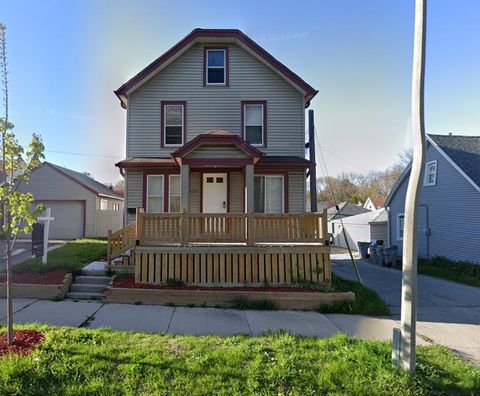 Photo of 6320 W Adler St, Milwaukee, WI 53214 (MLS # 1950846)