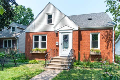 Photo of 2127 Mississippi St, La Crosse, WI 54601 (MLS # 1973979)