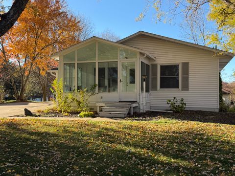 Photo of 723 High Ridge Rd, River Falls, WI 54022 (MLS # 1948596)