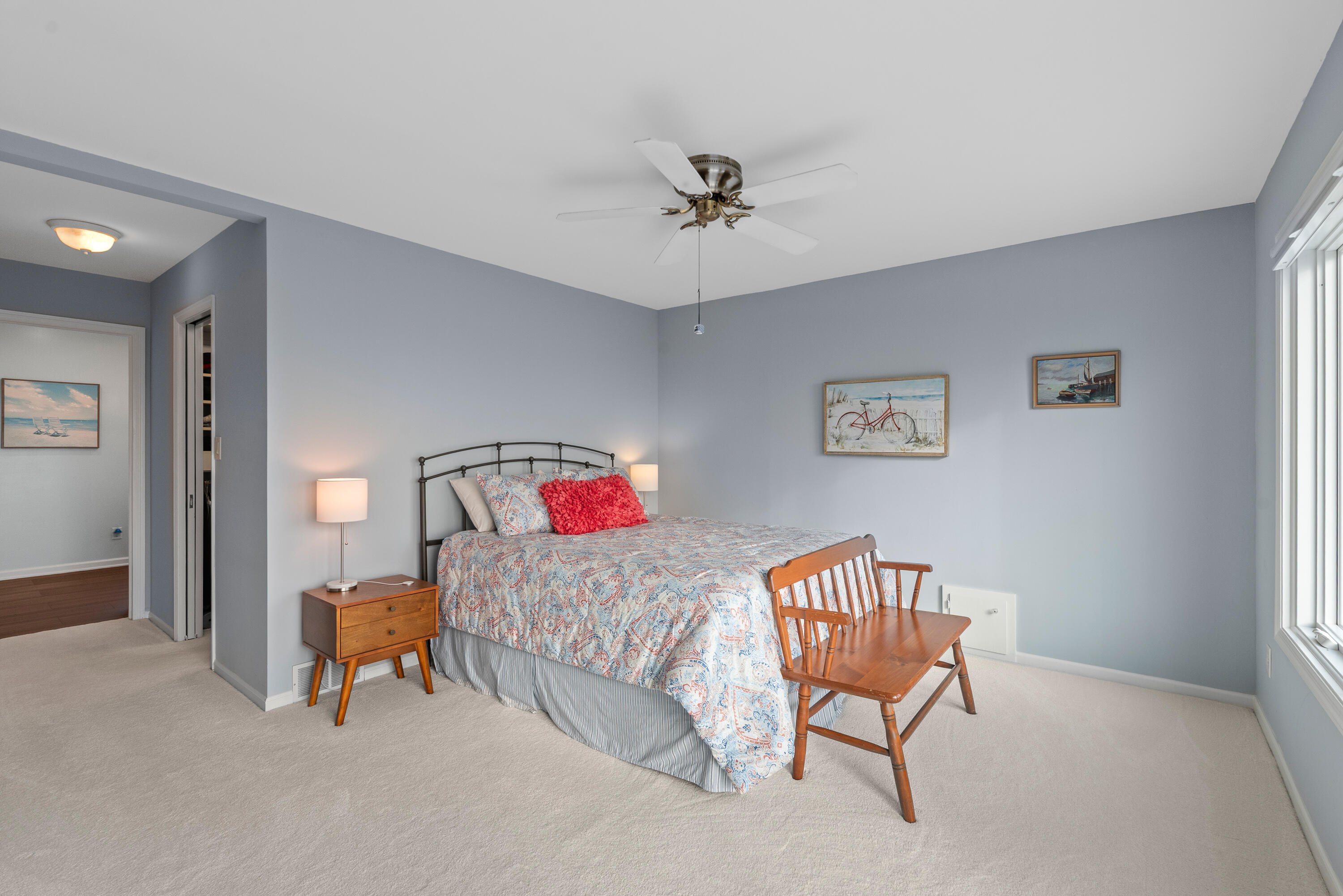 Port Washington, Wisconsin 53074, United States, 4 Bedrooms Bedrooms, ,3 BathroomsBathrooms,Residential,Pending,249445