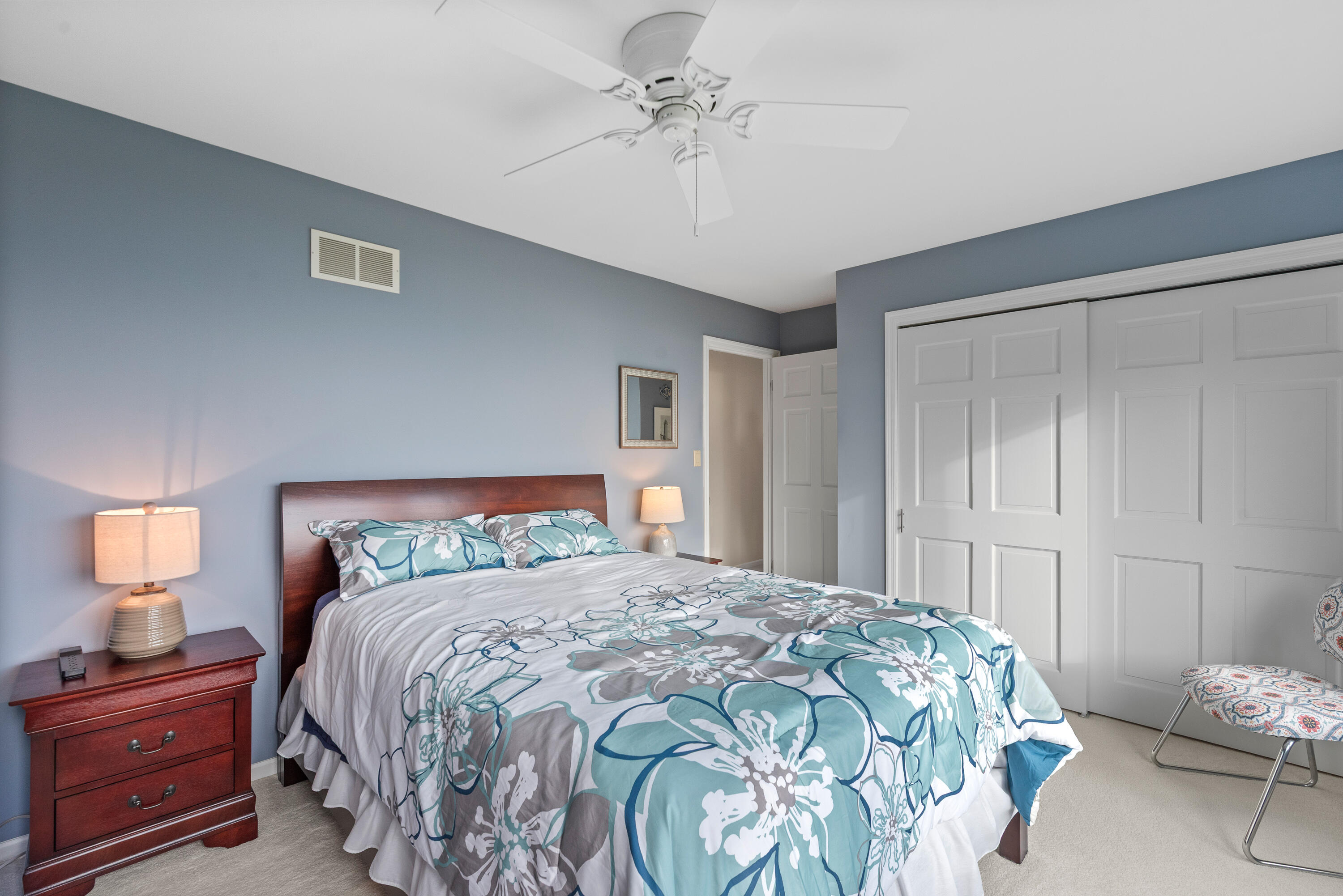 Port Washington, Wisconsin 53074, United States, 4 Bedrooms Bedrooms, ,3 BathroomsBathrooms,Residential,Pending,249445