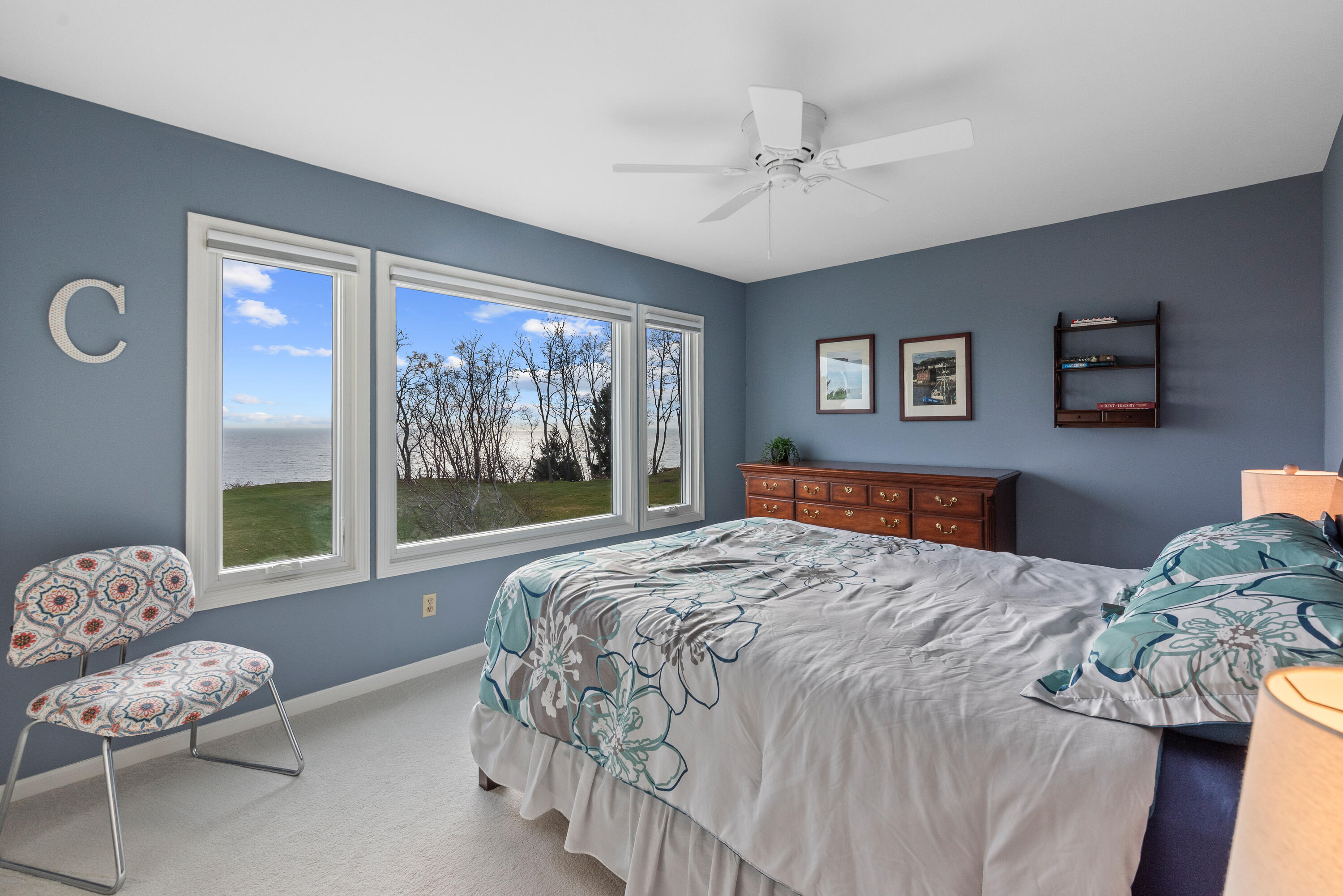 Port Washington, Wisconsin 53074, United States, 4 Bedrooms Bedrooms, ,3 BathroomsBathrooms,Residential,Pending,249445