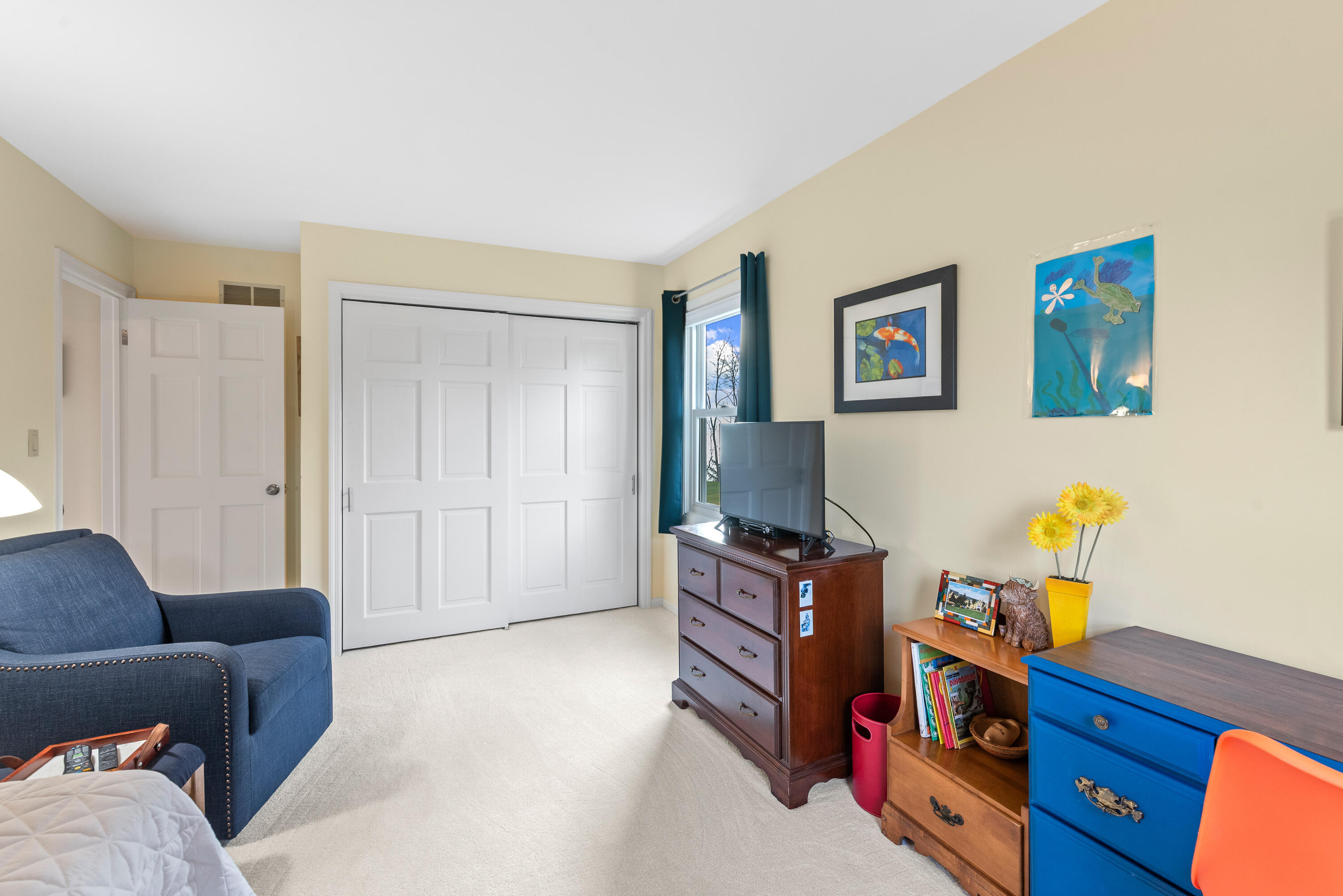 Port Washington, Wisconsin 53074, United States, 4 Bedrooms Bedrooms, ,3 BathroomsBathrooms,Residential,Pending,249445