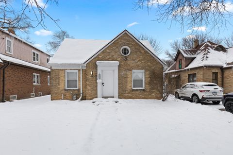 Photo of 4109 N 40th St, Milwaukee, WI 53216 (MLS # 1945259)