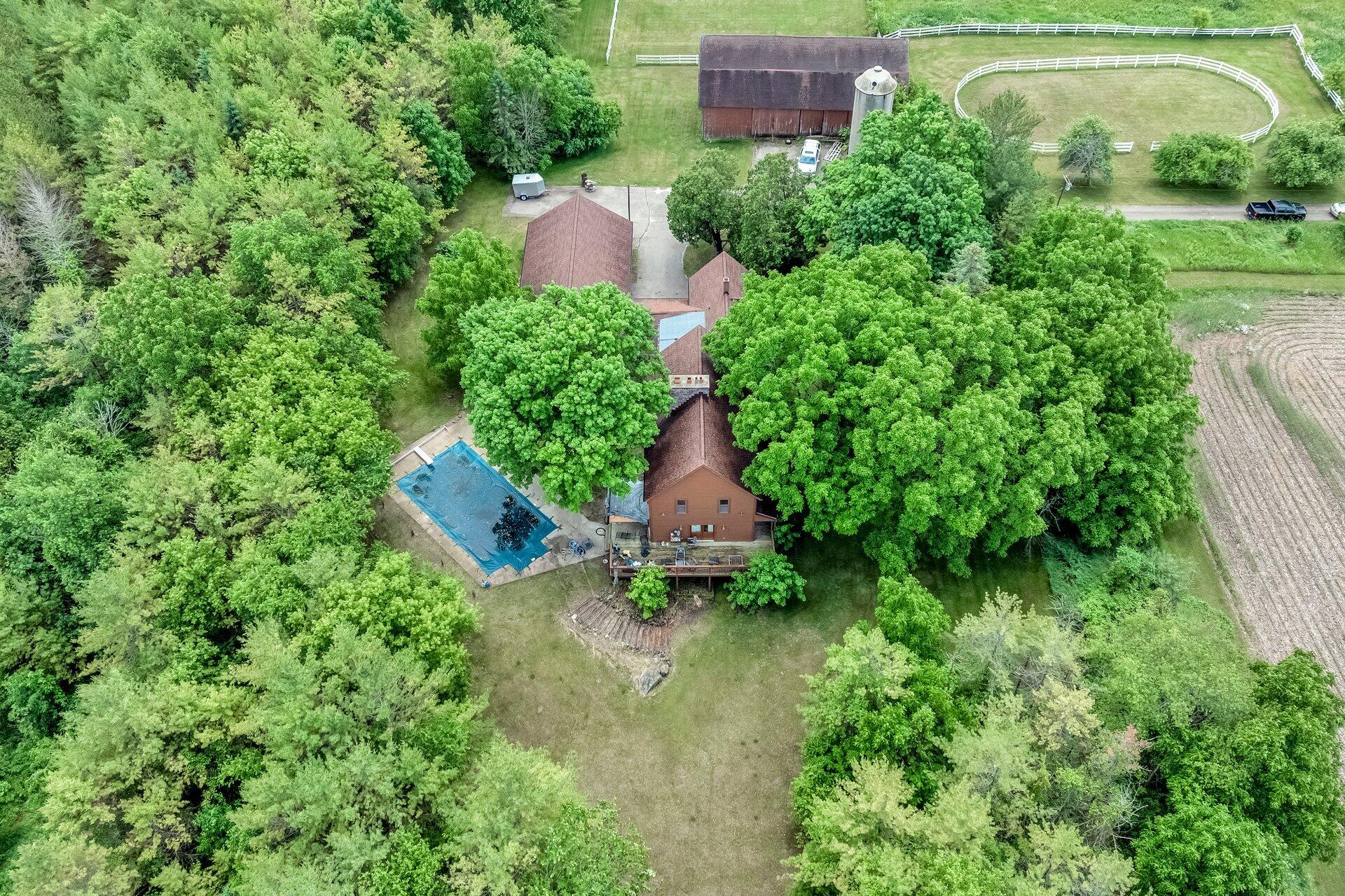 4002 County Road I -