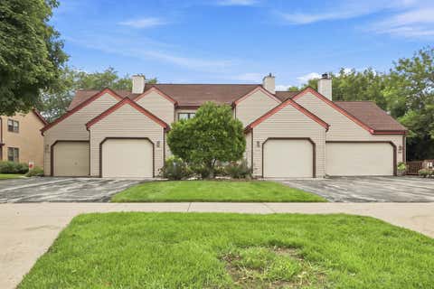 Photo of 8141 S 88th St, Franklin, WI 53132 (MLS # 1976261)