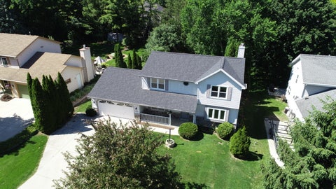 Photo of S70W19298 Wentland Dr, Muskego, WI 53150 (MLS # 1974290)