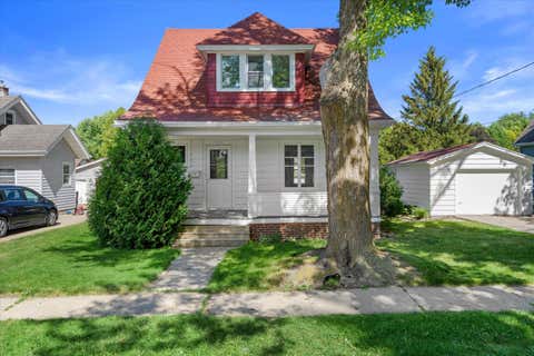 Photo of 250 N Henninger St, Mayville, WI 53050 (MLS # 1966122)