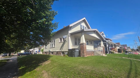 Photo of 1436 Union Ave, Sheboygan, WI 53081 (MLS # 1982902)