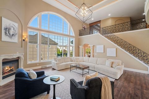 18290 Prairie Falcon Ln, Brookfield, WI 53045 - #: 1938839