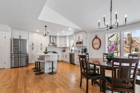 Photo of 2578 N 88th St, Wauwatosa, WI 53226 (MLS # 1939633)