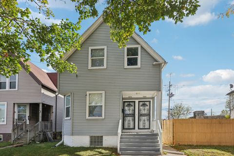 Photo of 3468 N Richards St, Milwaukee, WI 53212 (MLS # 1940664)