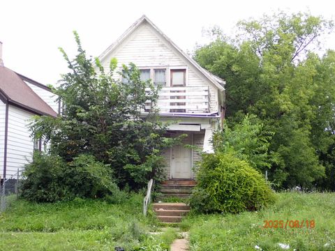 Photo of 2818 N palmer St, Milwaukee, WI 53212 (MLS # 1951274)