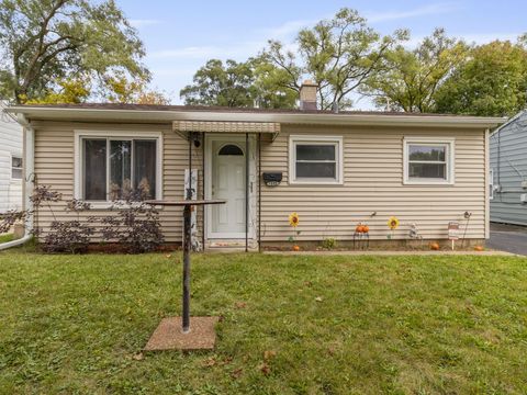 Photo of 1609 Murray Ave, Waukesha, WI 53186 (MLS # 1939631)