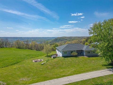 Photo of S3565 Rooster Ridge Ln, Buffalo, WI 54629 (MLS # 1961184)
