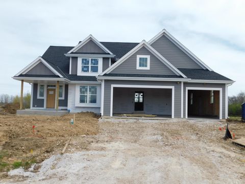 Photo of 9766 N Migratory Ct, Mequon, WI 53097 (MLS # 1944428)