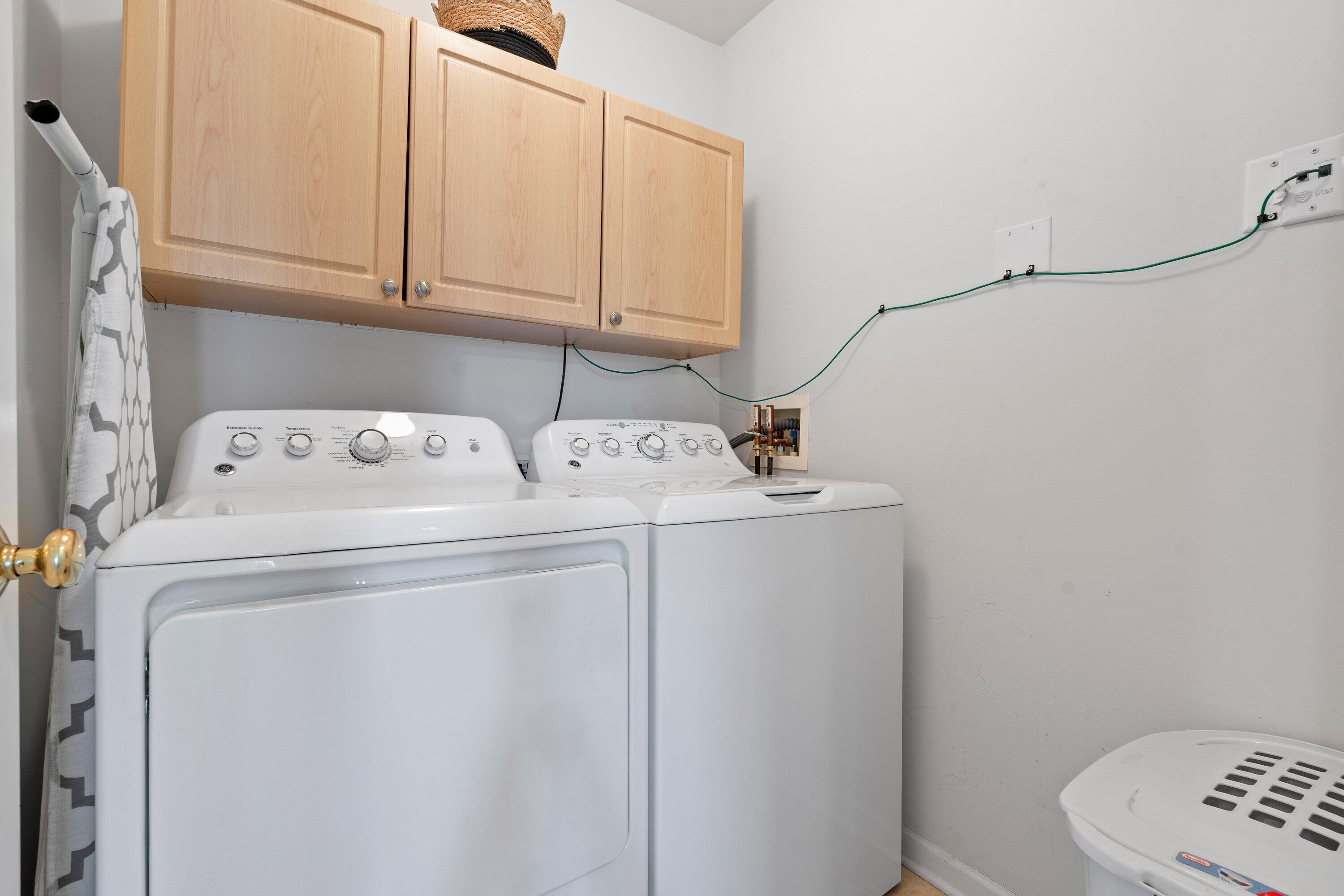 Kenosha, Wisconsin 53140, United States, 2 Bedrooms Bedrooms, ,2 BathroomsBathrooms,Residential,Active,163608