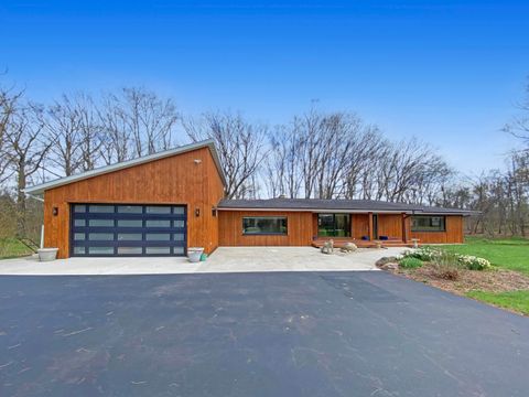 Photo of 1311 41st Ave, Somers, WI 53144 (MLS # 1958670)