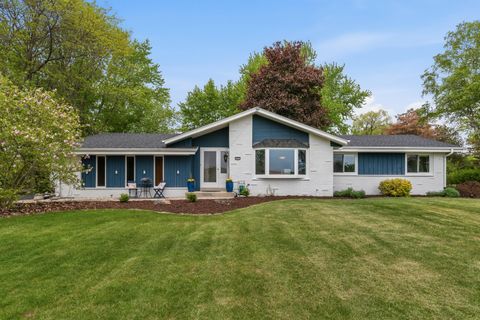 Photo of 11311 N St James Ln, Mequon, WI 53092 (MLS # 1963597)