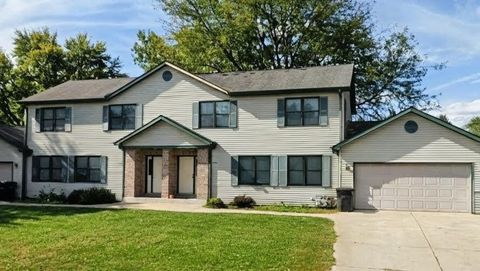 Photo of 1925 Beulah Ave, East Troy, WI 53120 (MLS # 1960293)
