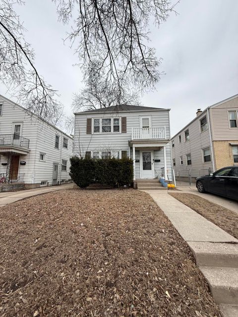 Photo of 146 N 64th St, Milwaukee, WI 53213 (MLS # 1908602)